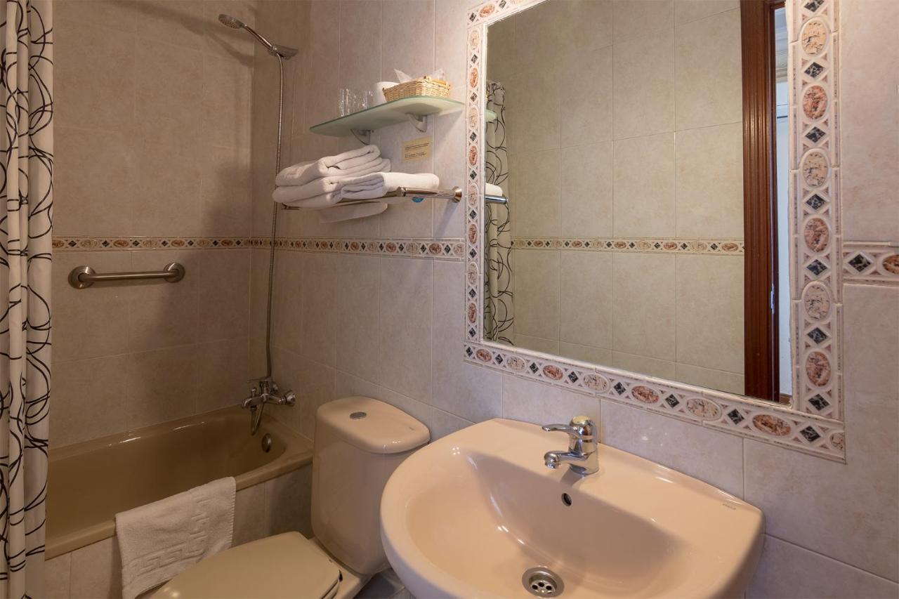 Hostal Santillan Мадрид Экстерьер фото